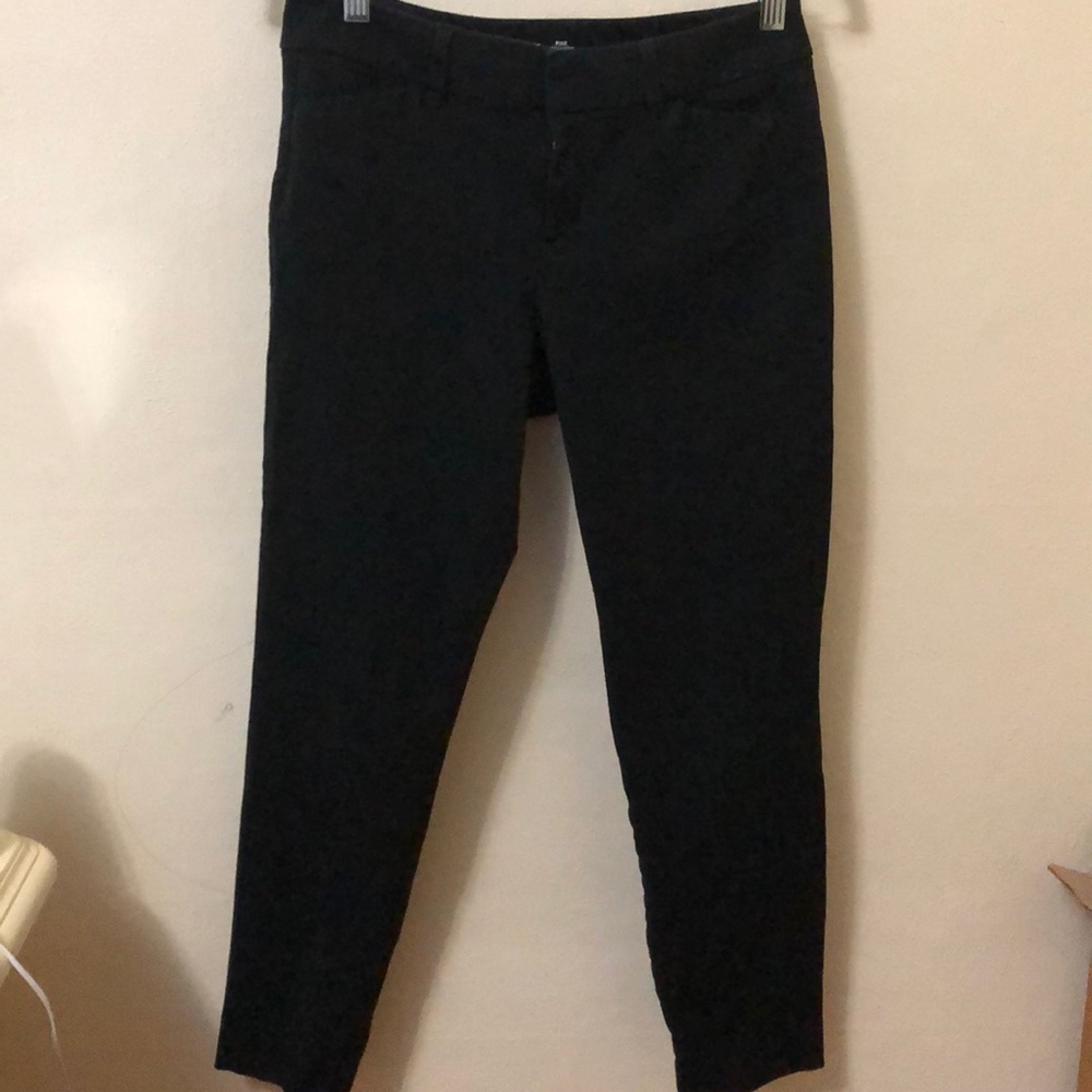 Old Navy Pixie Ankle Pants 4